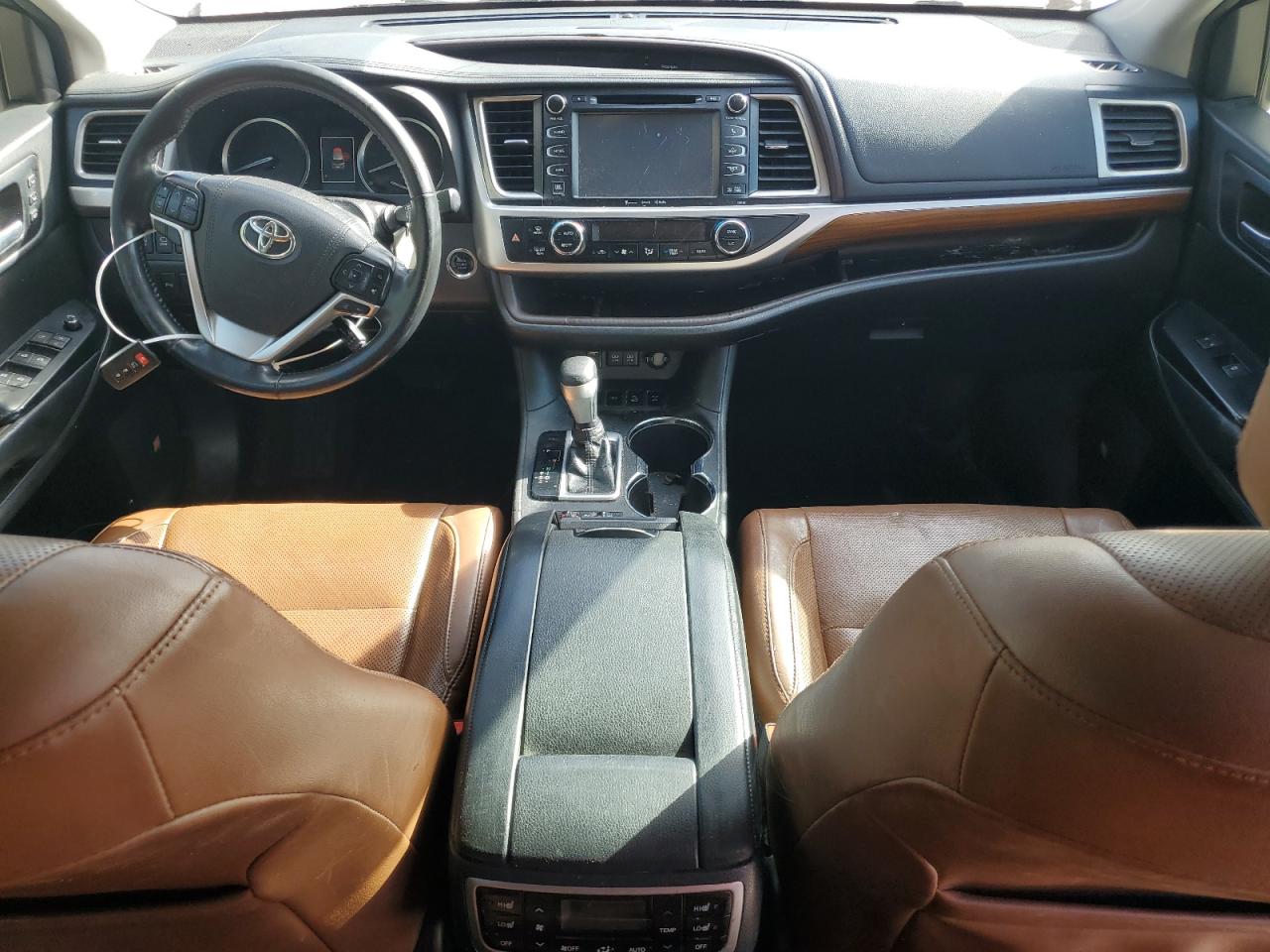 2018 Toyota Highlander - Image 8