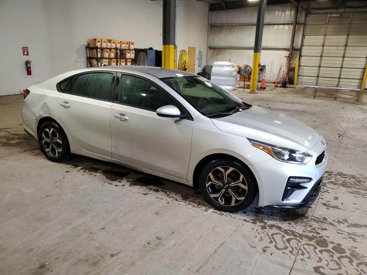 VIN 3KPF24AD3ME283164 2021 KIA FORTE no.4