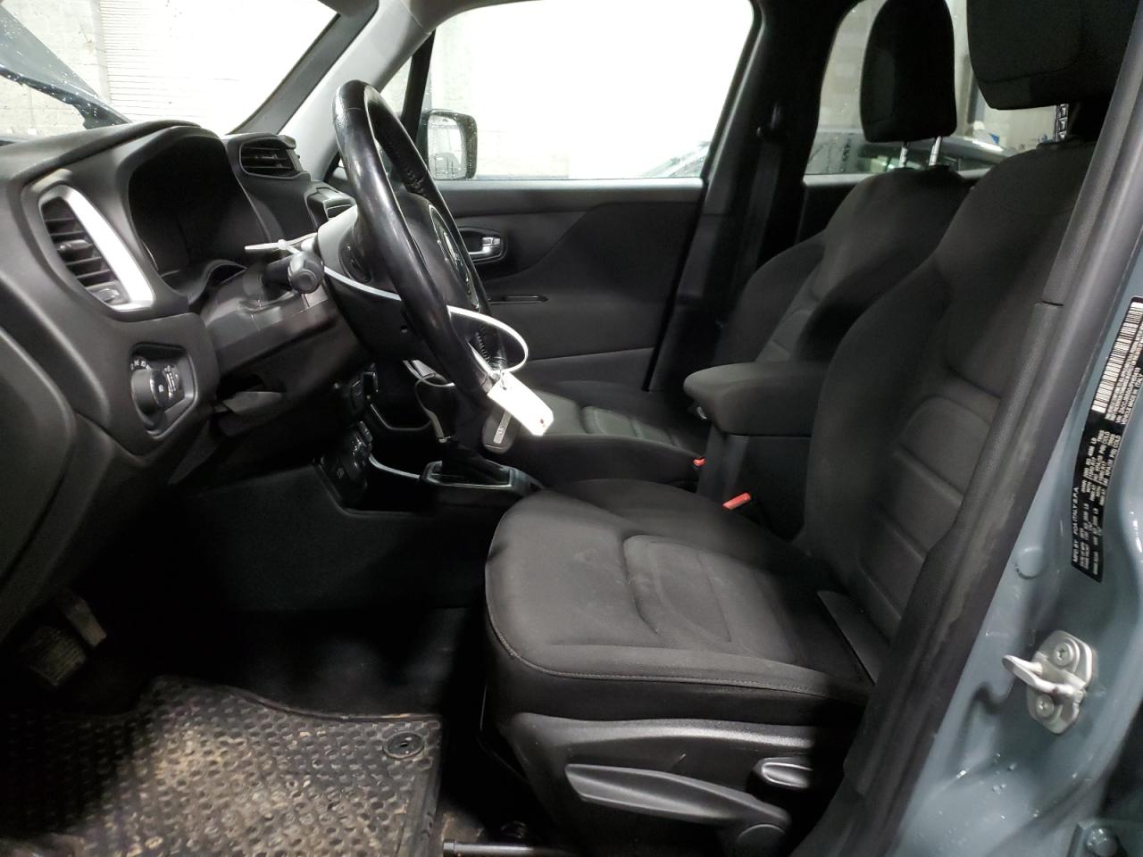 2018 Jeep Renegade - Image 7