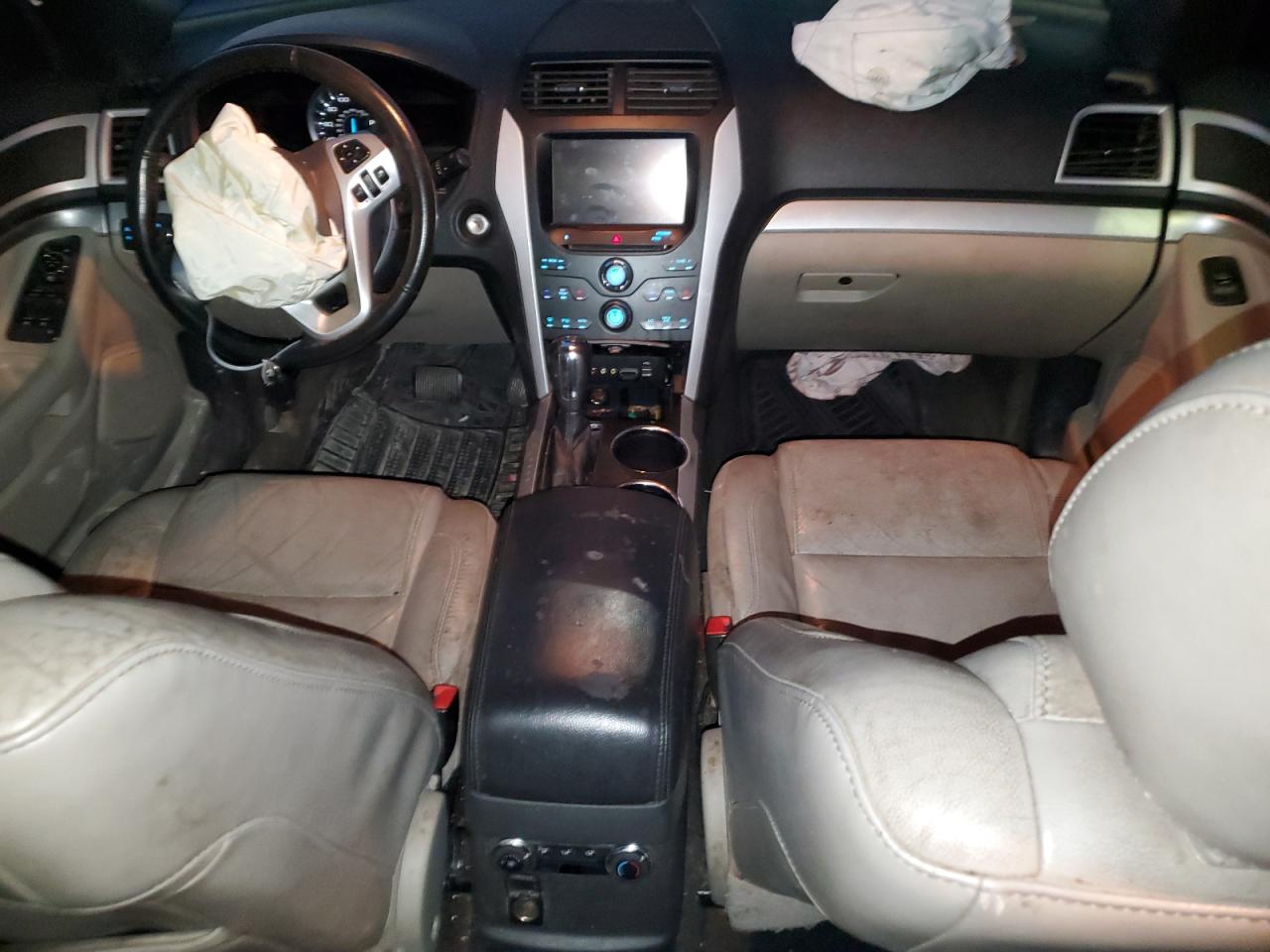 2013 Ford Explorer - Image 8