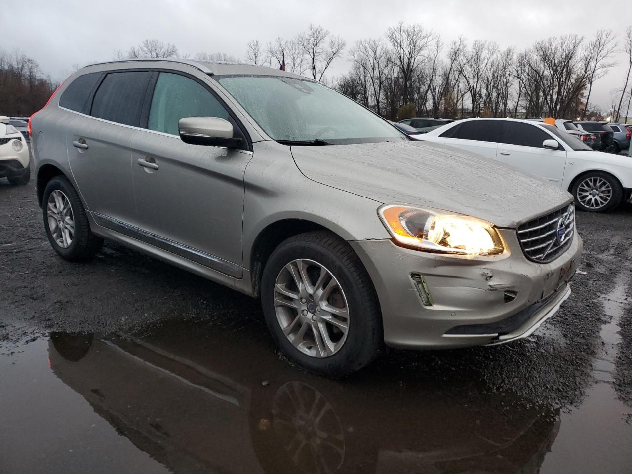 VIN YV440MDK6F2723740 2015 VOLVO XC60 no.4