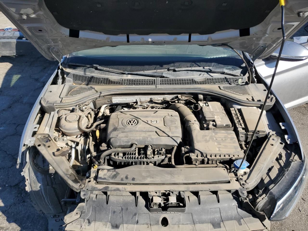 2021 Volkswagen Jetta - Image 11