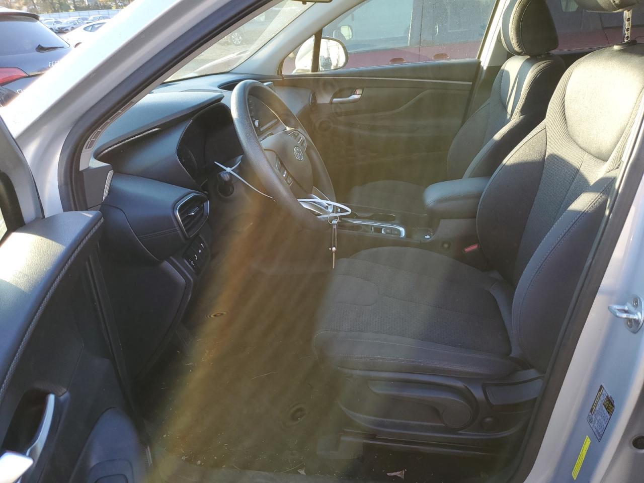2019 Hyundai Santa Fe - Image 7