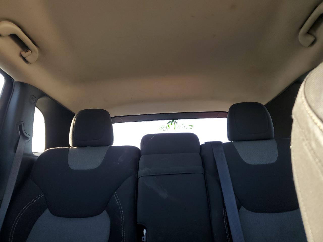 2018 Jeep Grand Cherokee - Image 10
