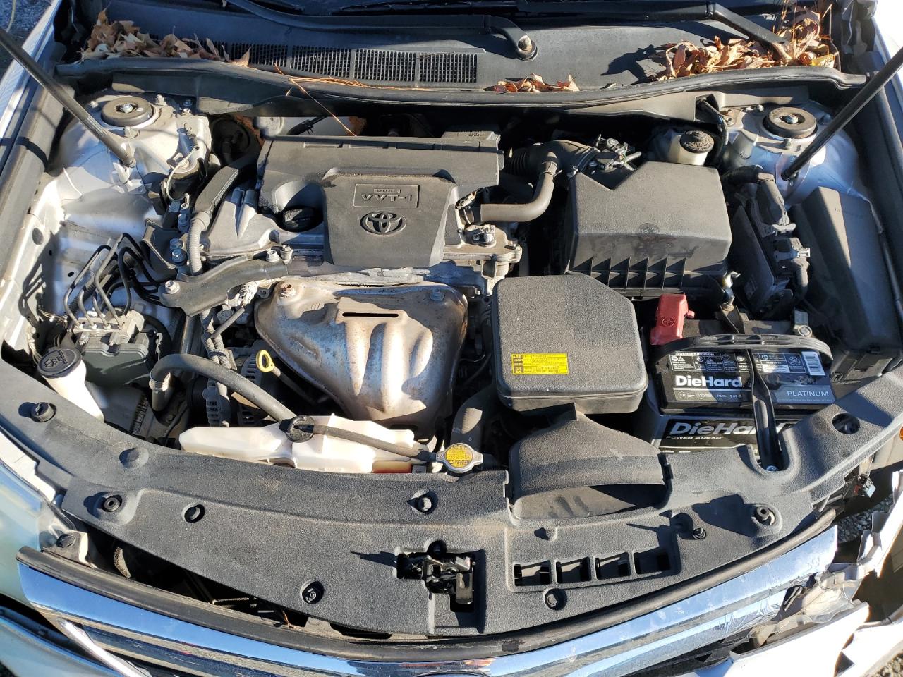 2013 Toyota Camry - Image 12