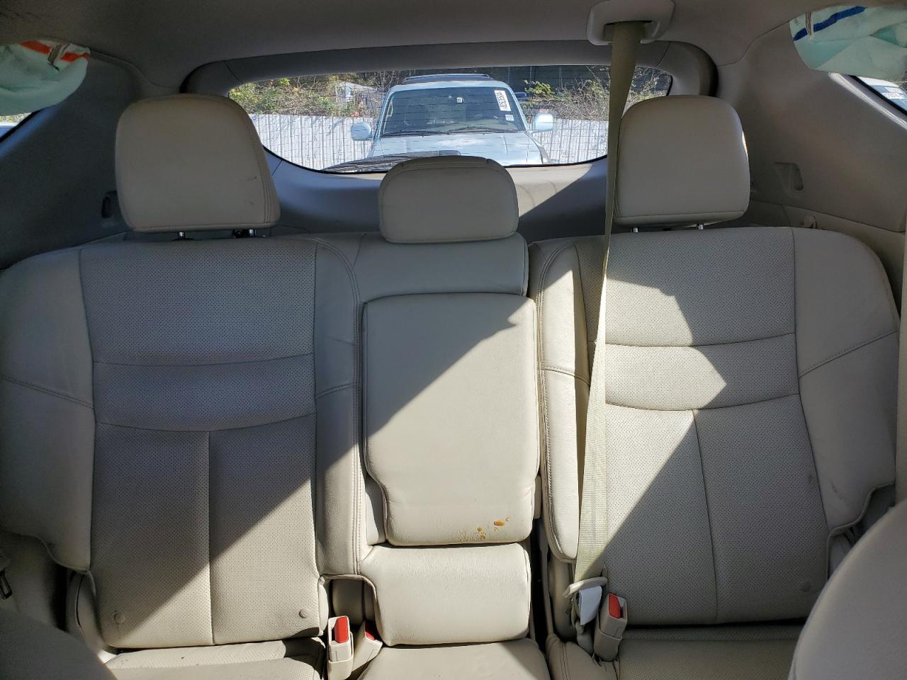 2015 Nissan Murano - Image 10