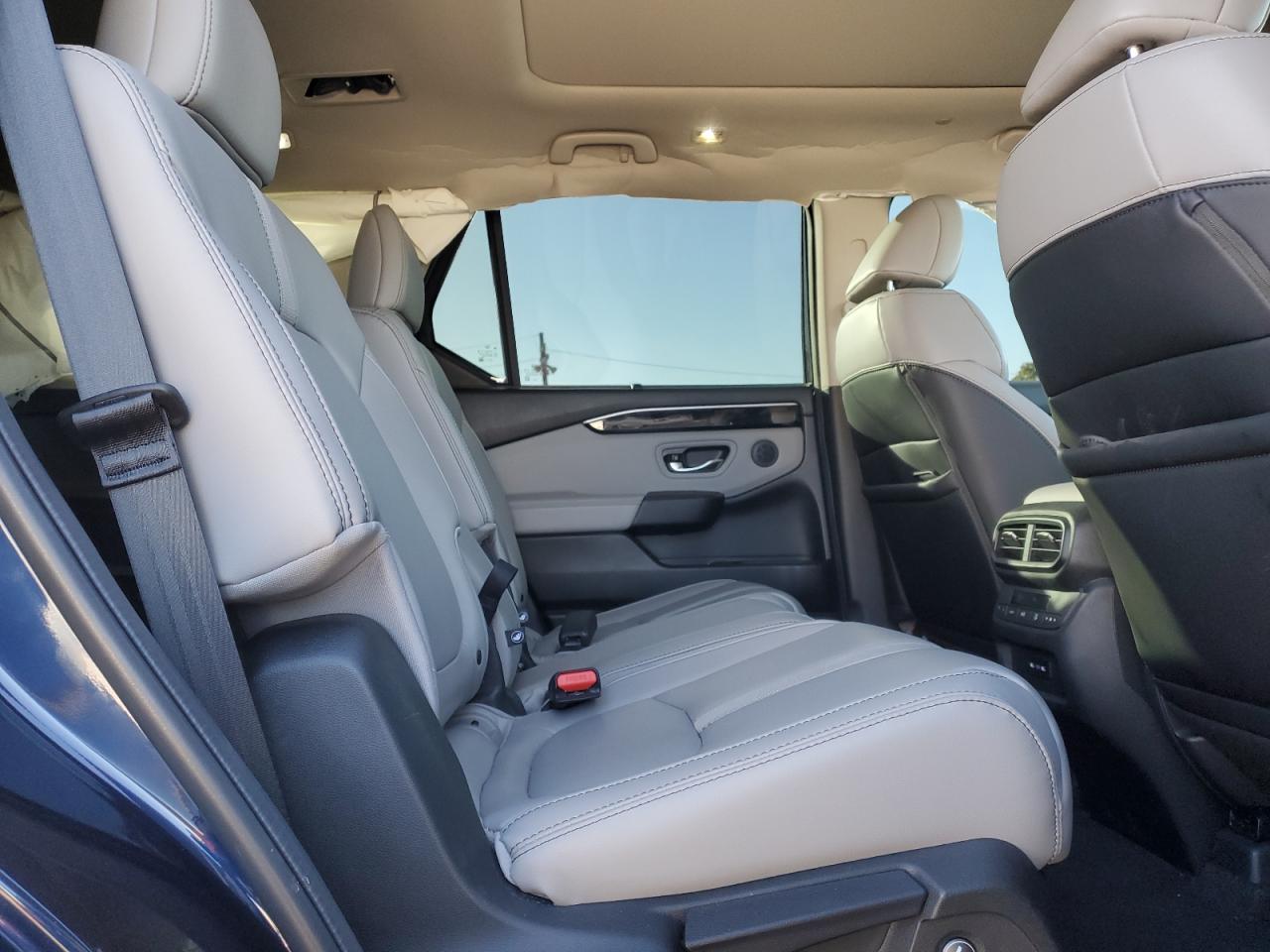 2024 Honda Pilot - Image 11