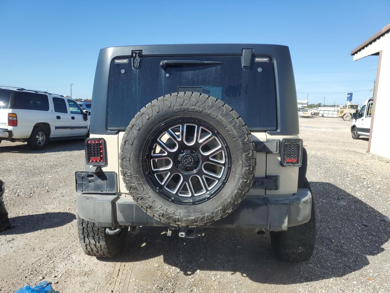 2011 Jeep Wrangler Unlimited Rubicon VIN: 1J4HA6H13BL580081 Lot: 79727704