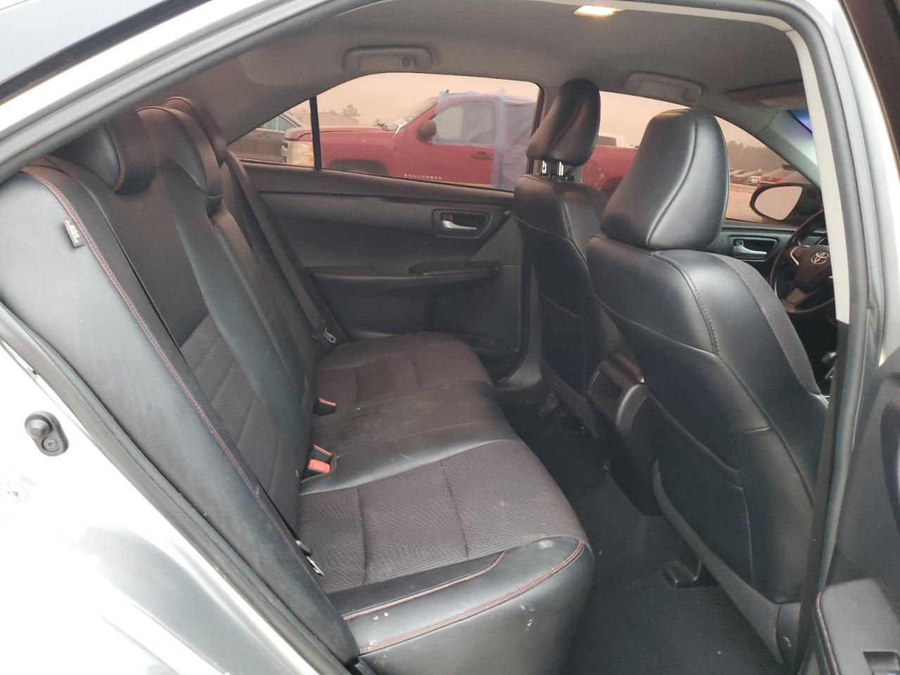 2017 Toyota Camry - Image 10
