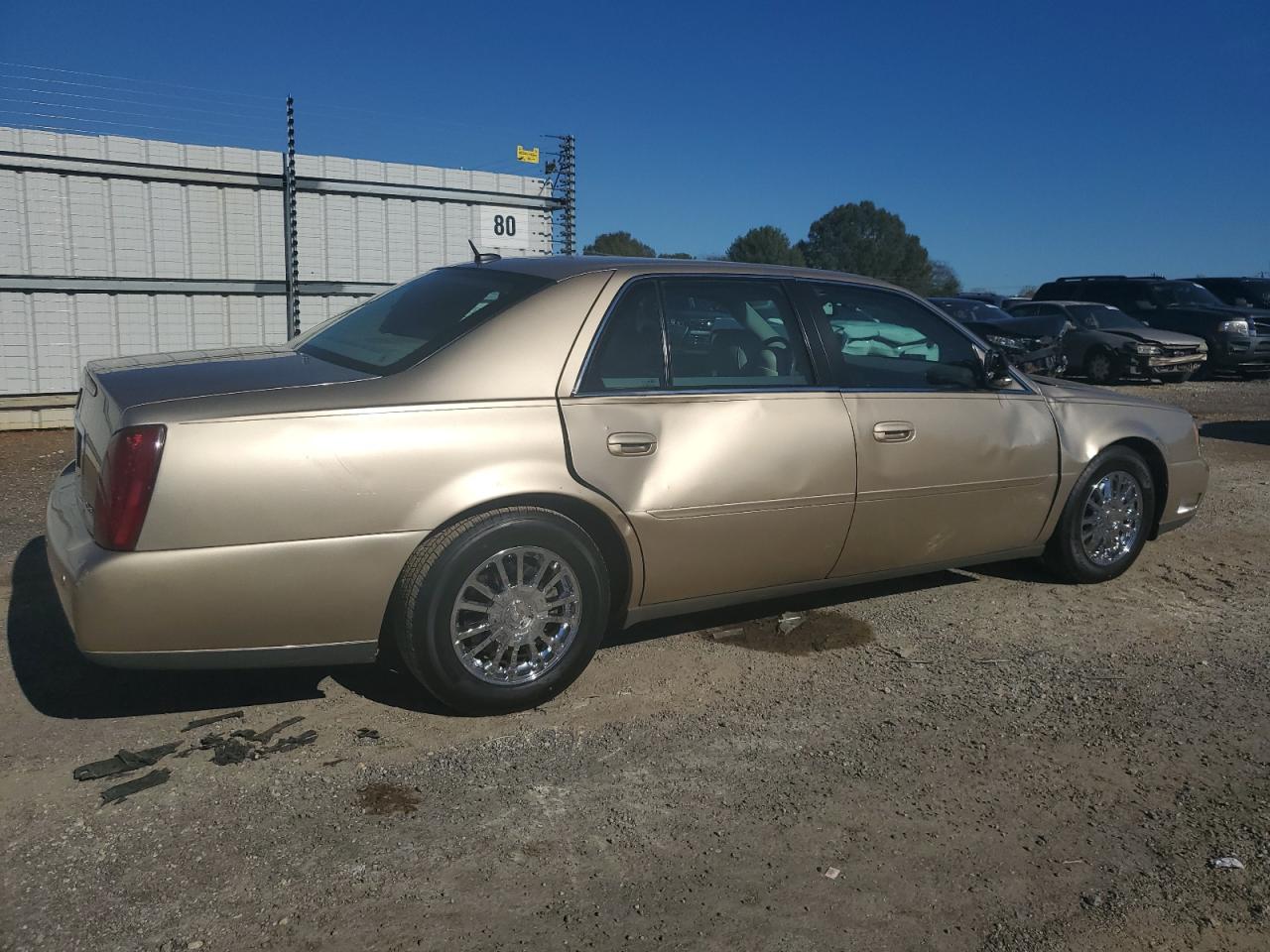 2005 Cadillac De Ville - Image 3