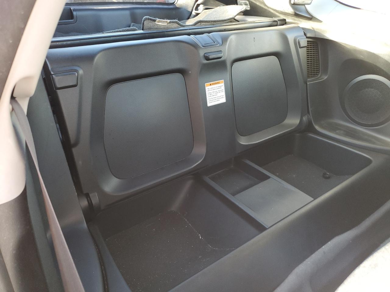 2012 Honda CR-Z - Image 10