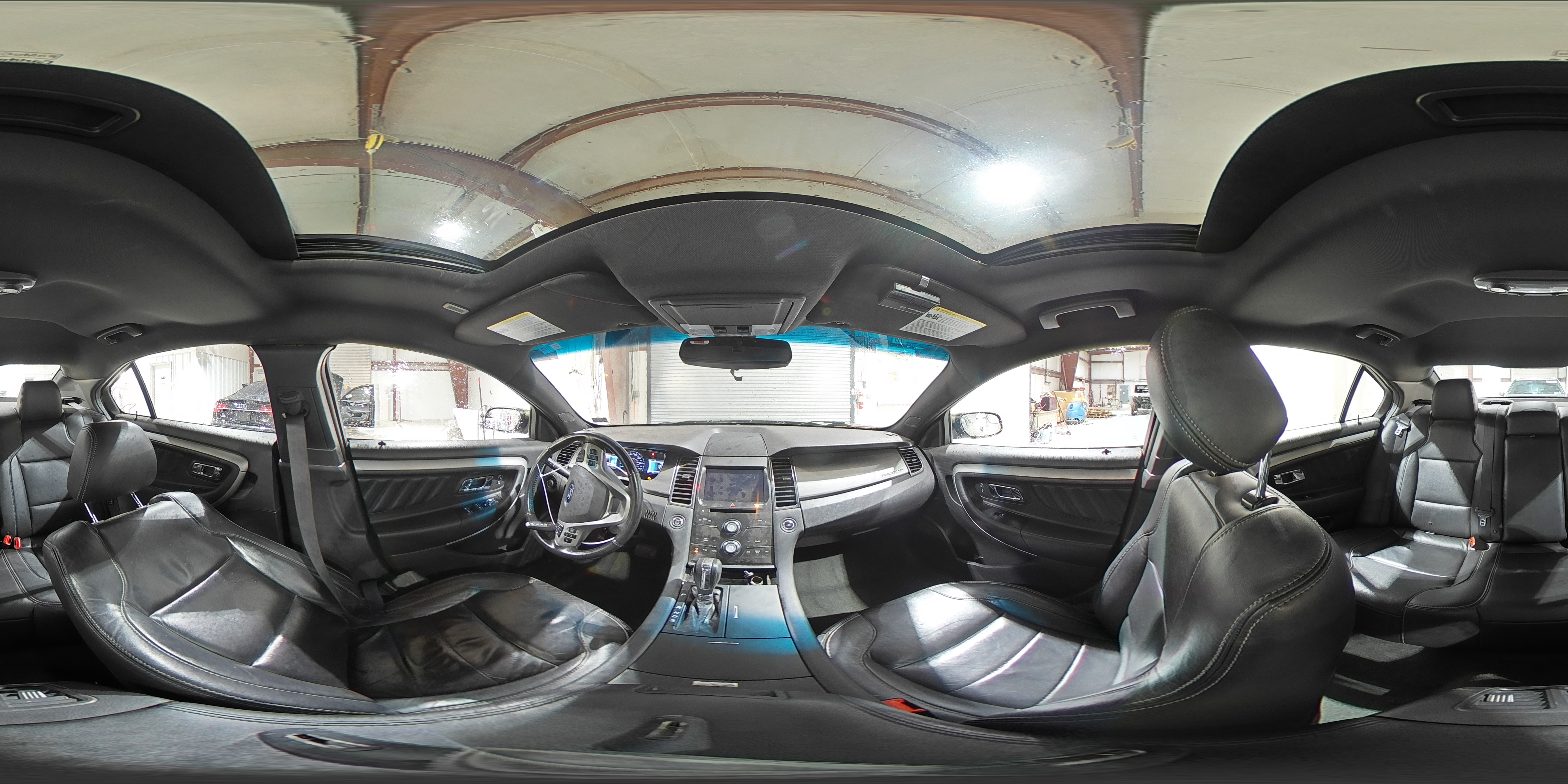 2013 Ford Taurus - Image 14