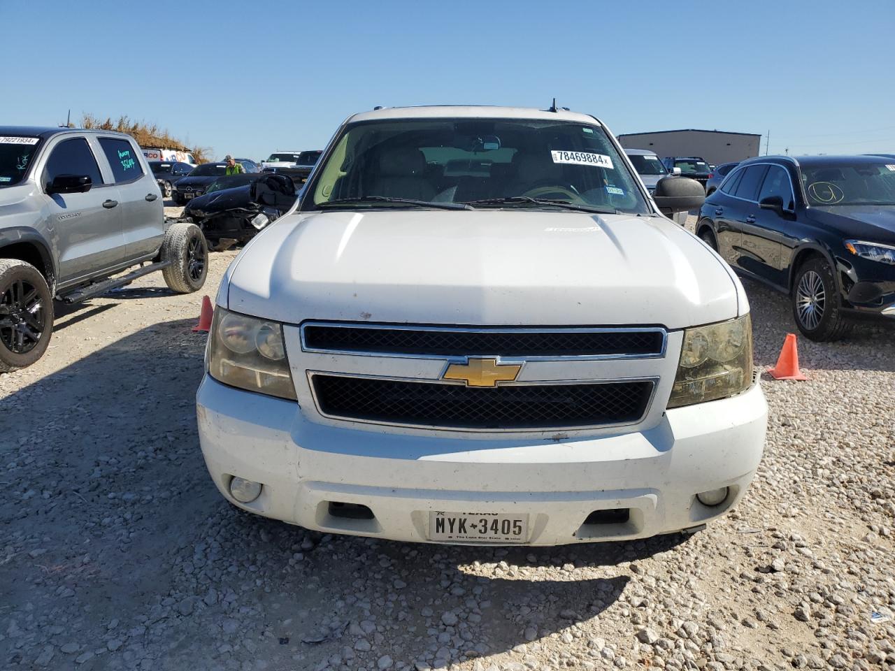 2013 Chevrolet Suburban - Image 5