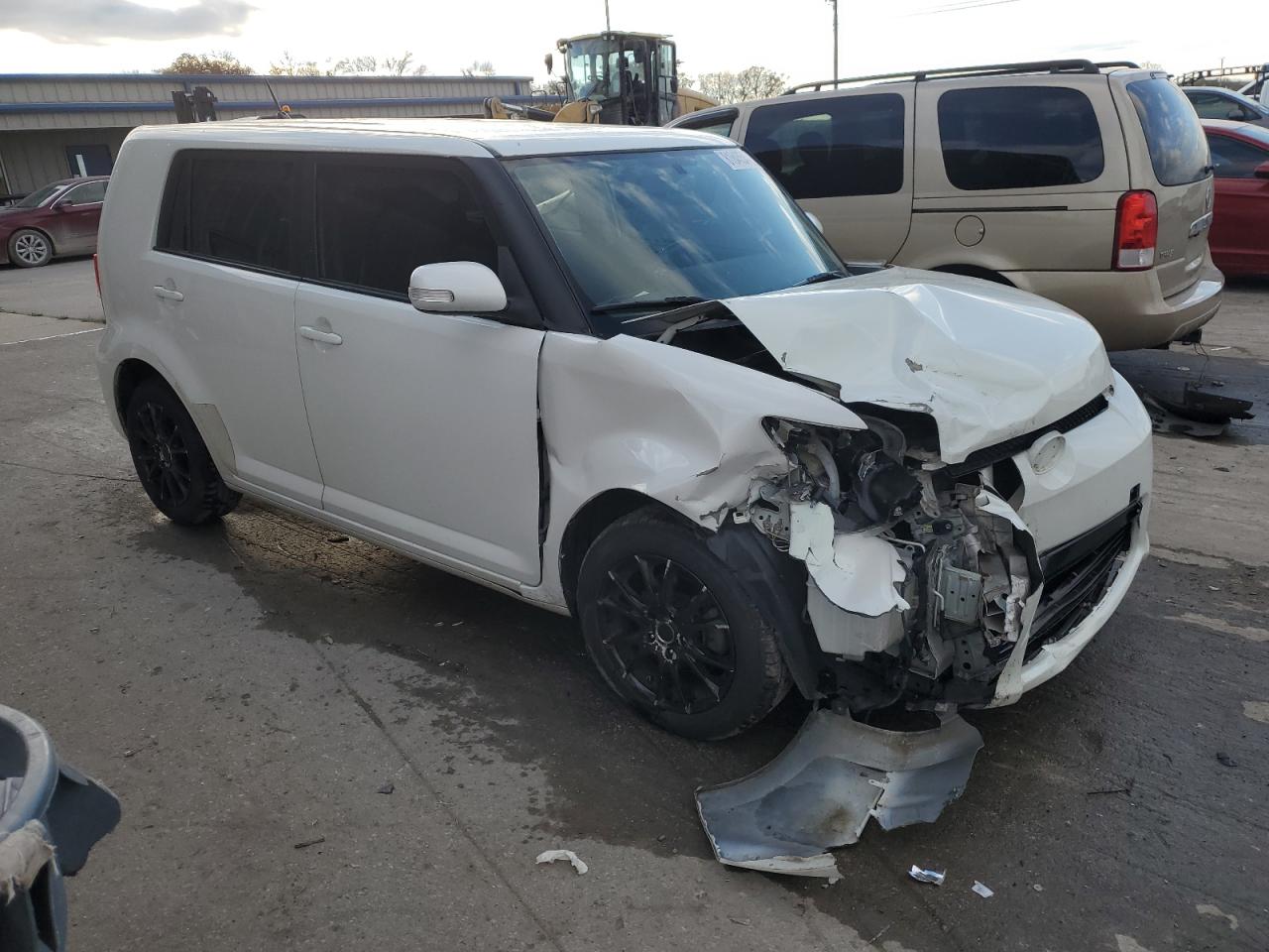2014 Scion xB - Image 4