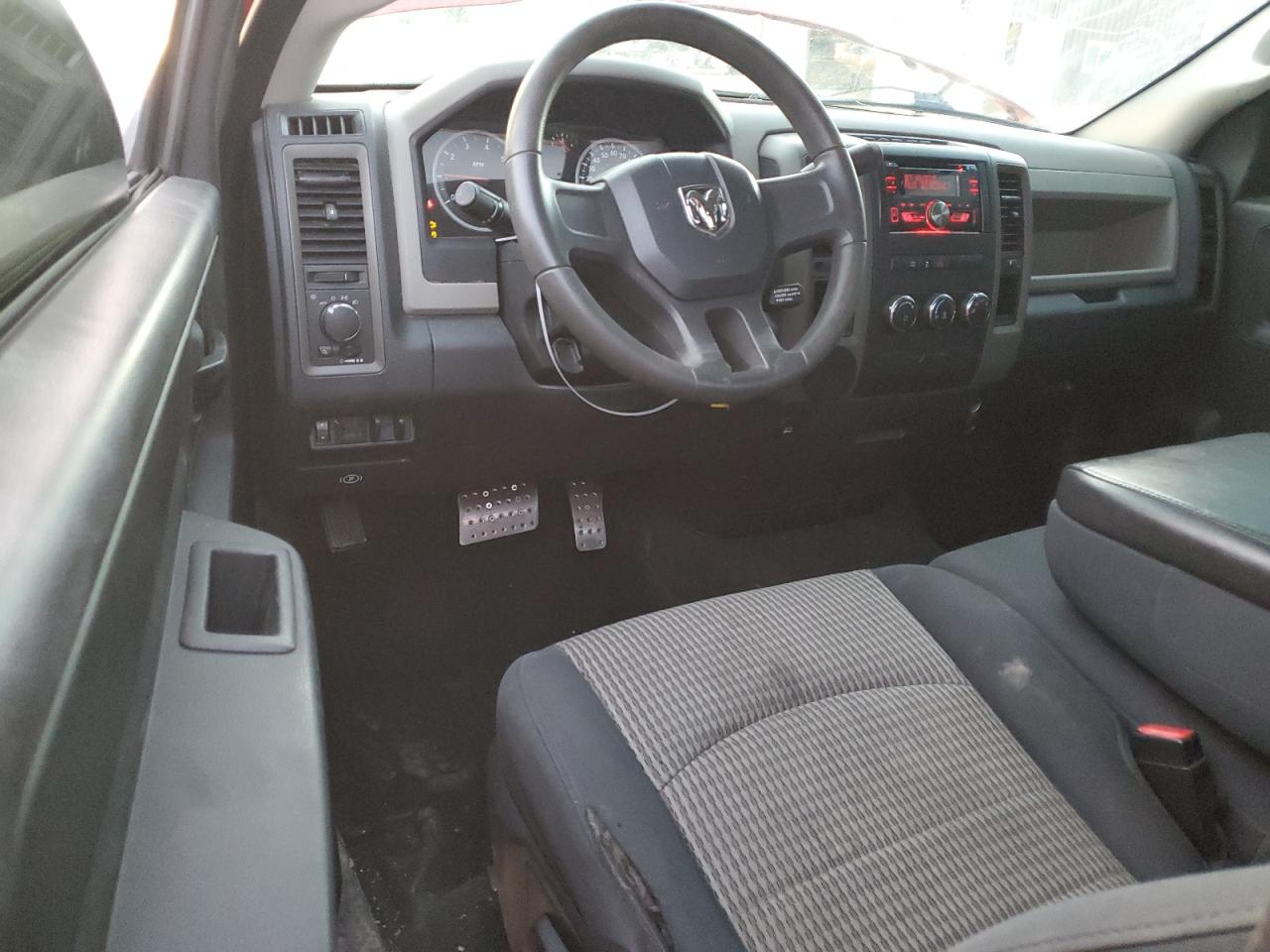 2011 Dodge RAM - Image 8
