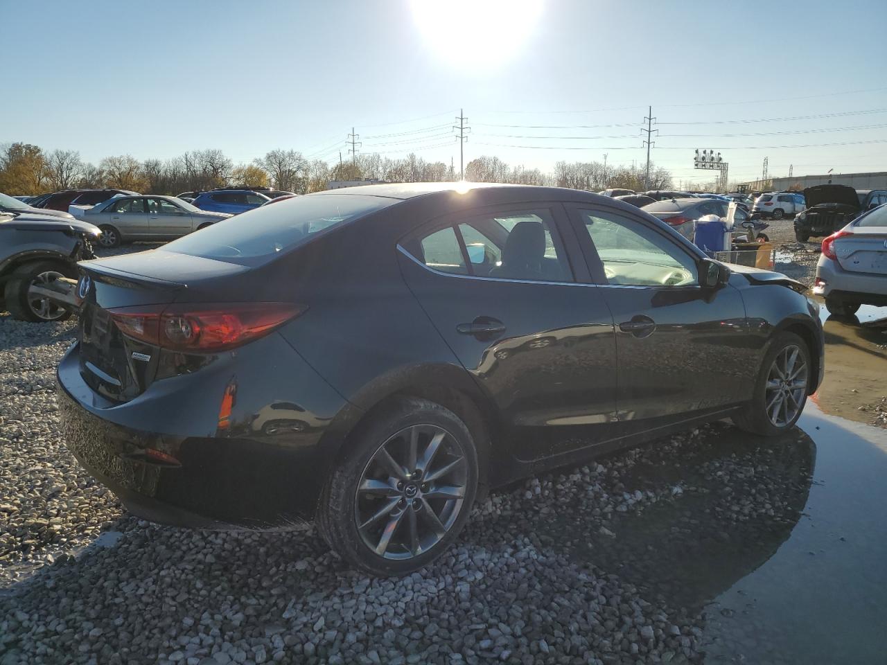 2018 Mazda 3 - Image 3