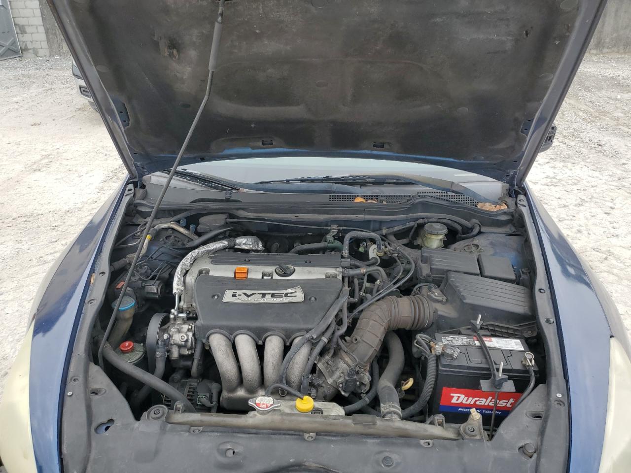 2005 Honda Accord - Image 11