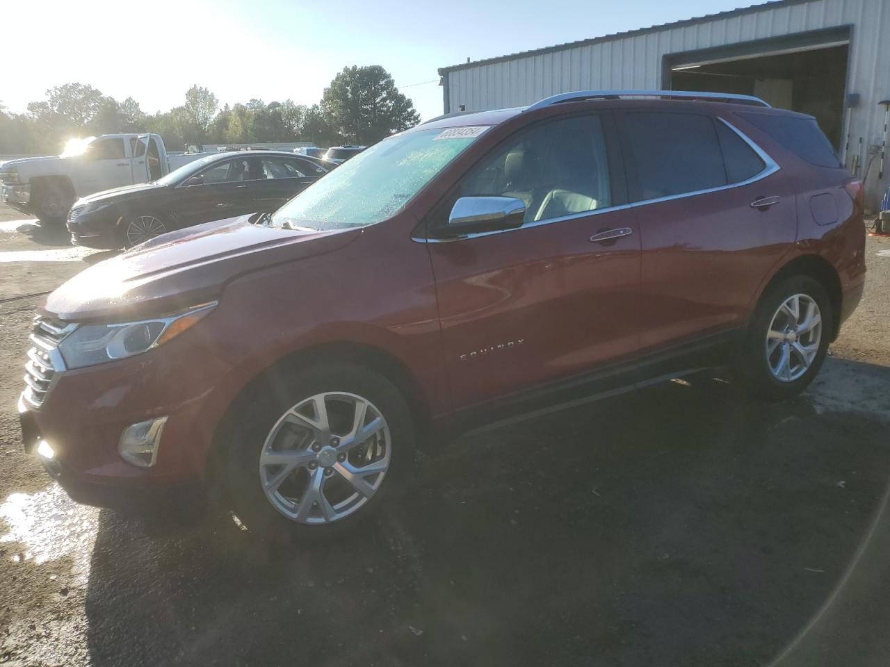 2020 Chevrolet Equinox - Image 1