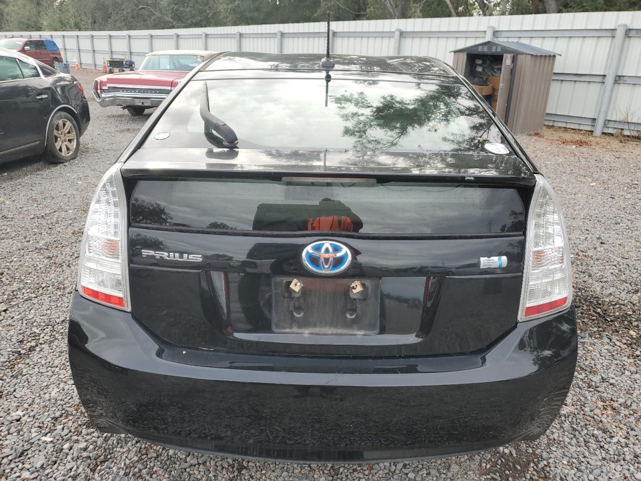 2010 Toyota Prius - Image 6