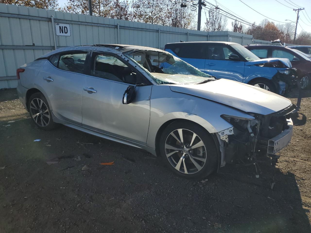2017 Nissan Maxima - Image 4