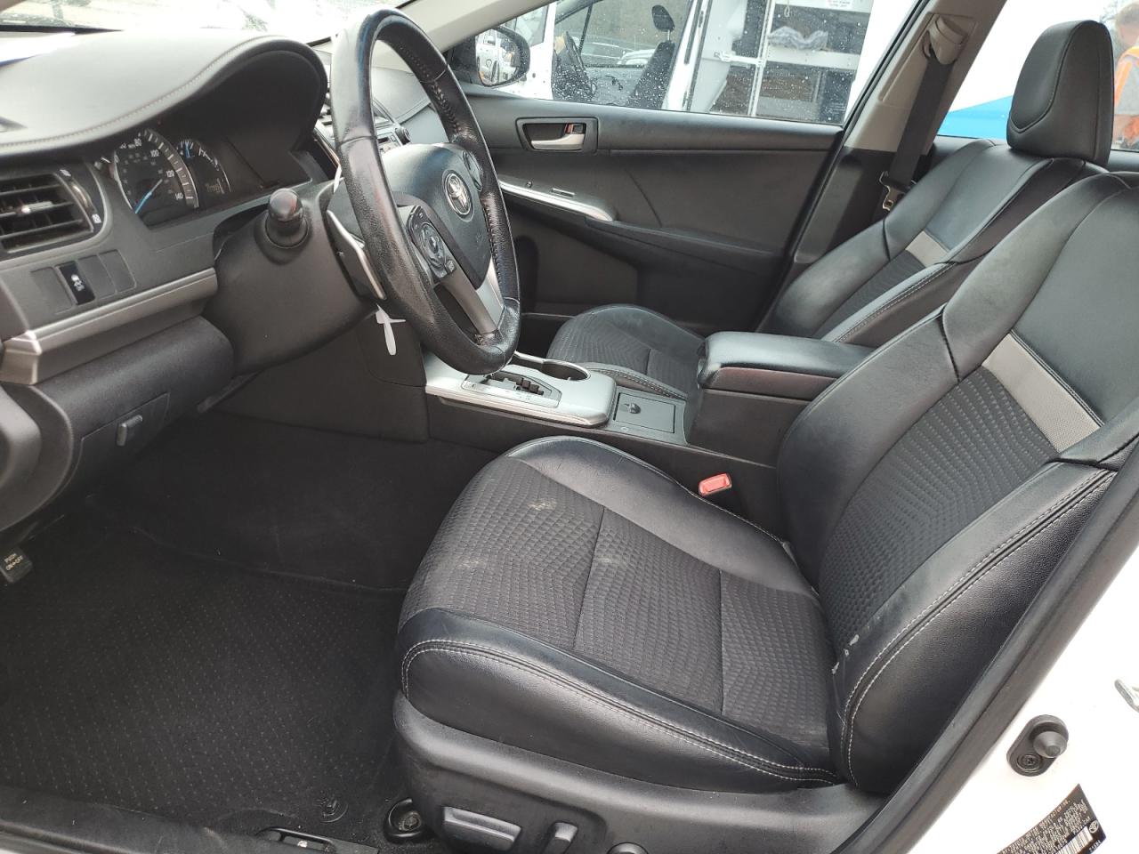 2012 Toyota Camry - Image 7