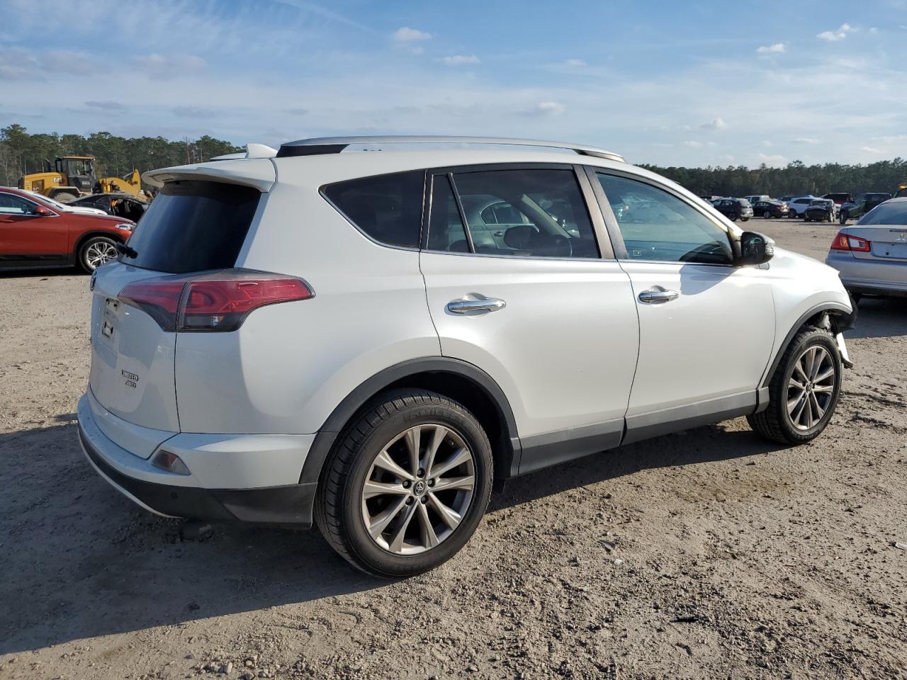 2016 Toyota RAV 4 - Image 3