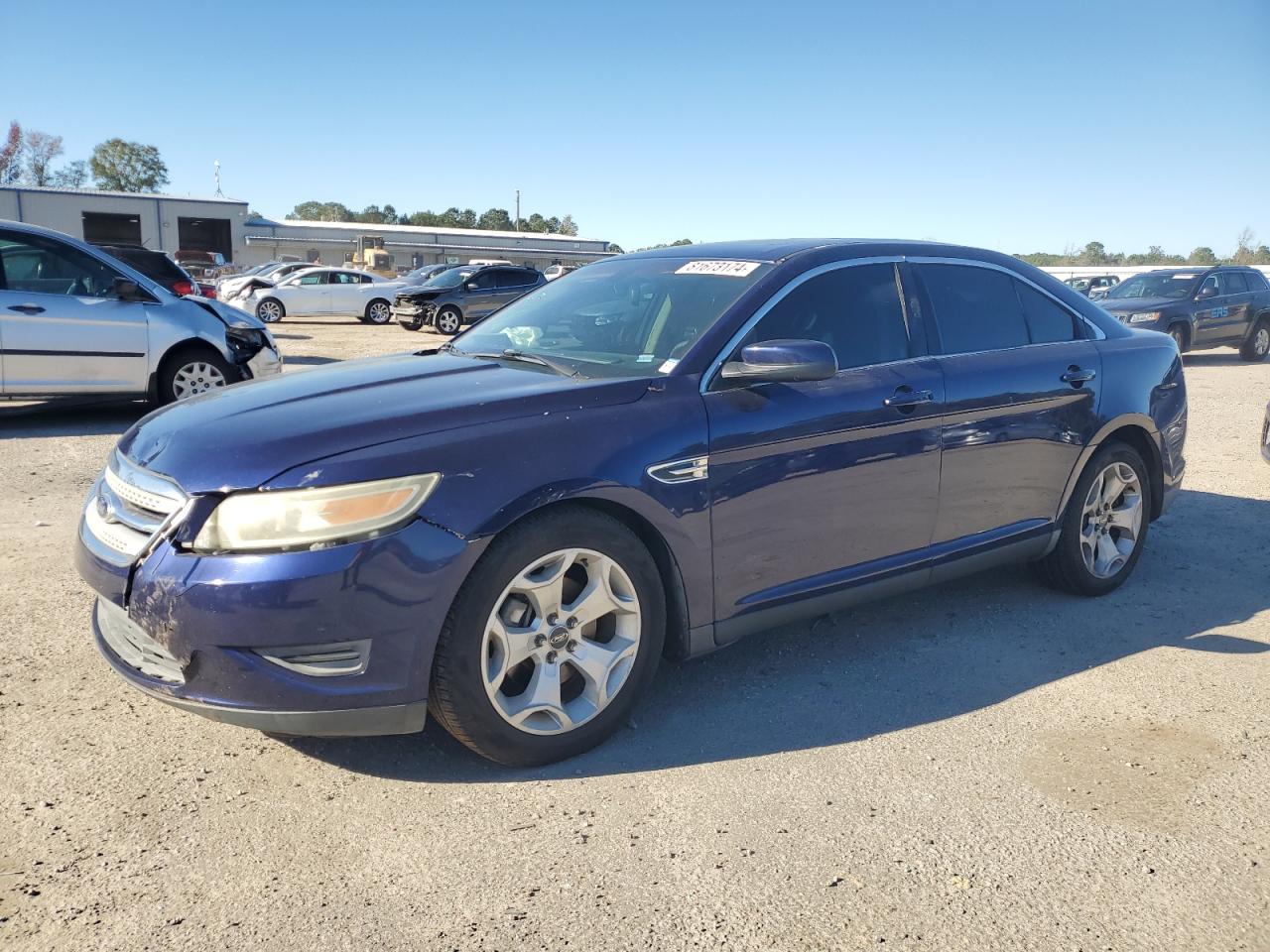 2011 Ford Taurus - Image 1