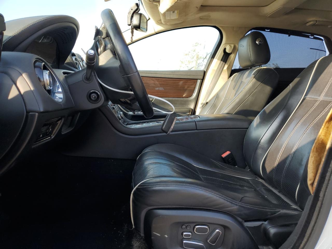 2014 Jaguar Xjl Portfolio VIN: SAJWA2GZ3E8V60788 Lot: 43272405