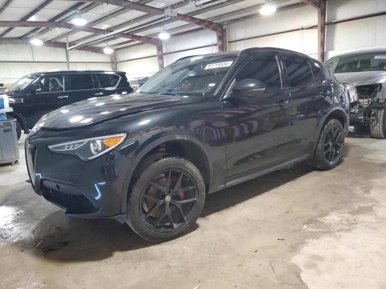 ZASFAKPN0J7B82996 2018 ALFA ROMEO STELVIO - Image 1