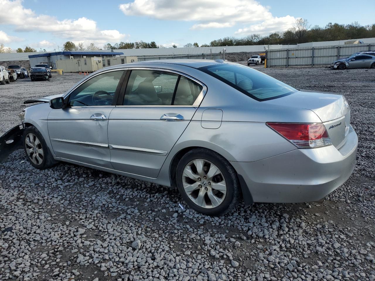2010 Honda Accord - Image 2