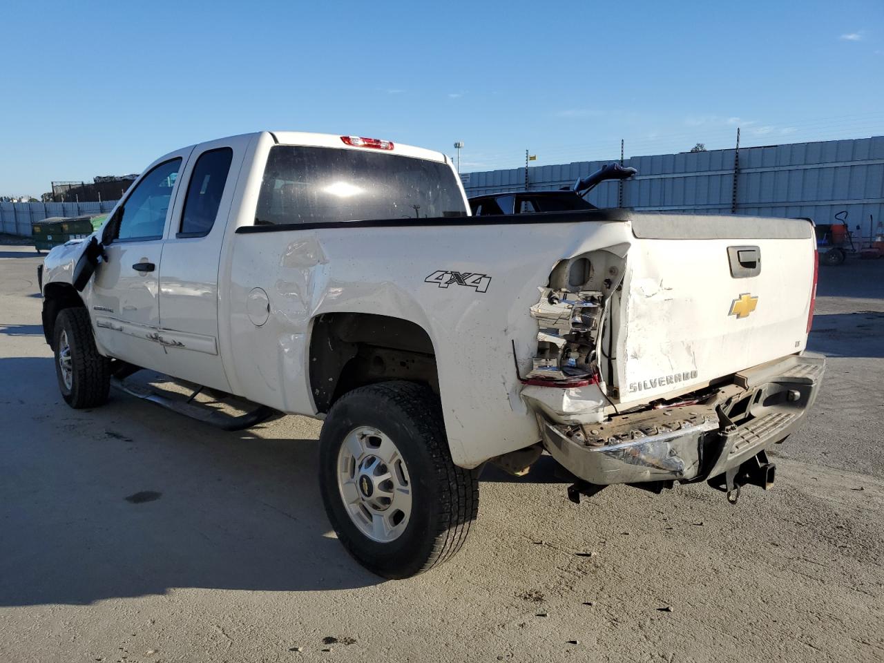 2013 Chevrolet Silverado - Image 2