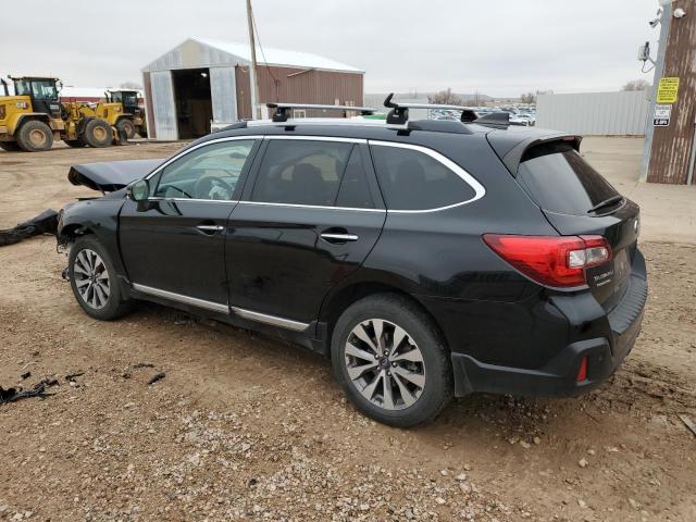  SUBARU OUTBACK 2018 Черный