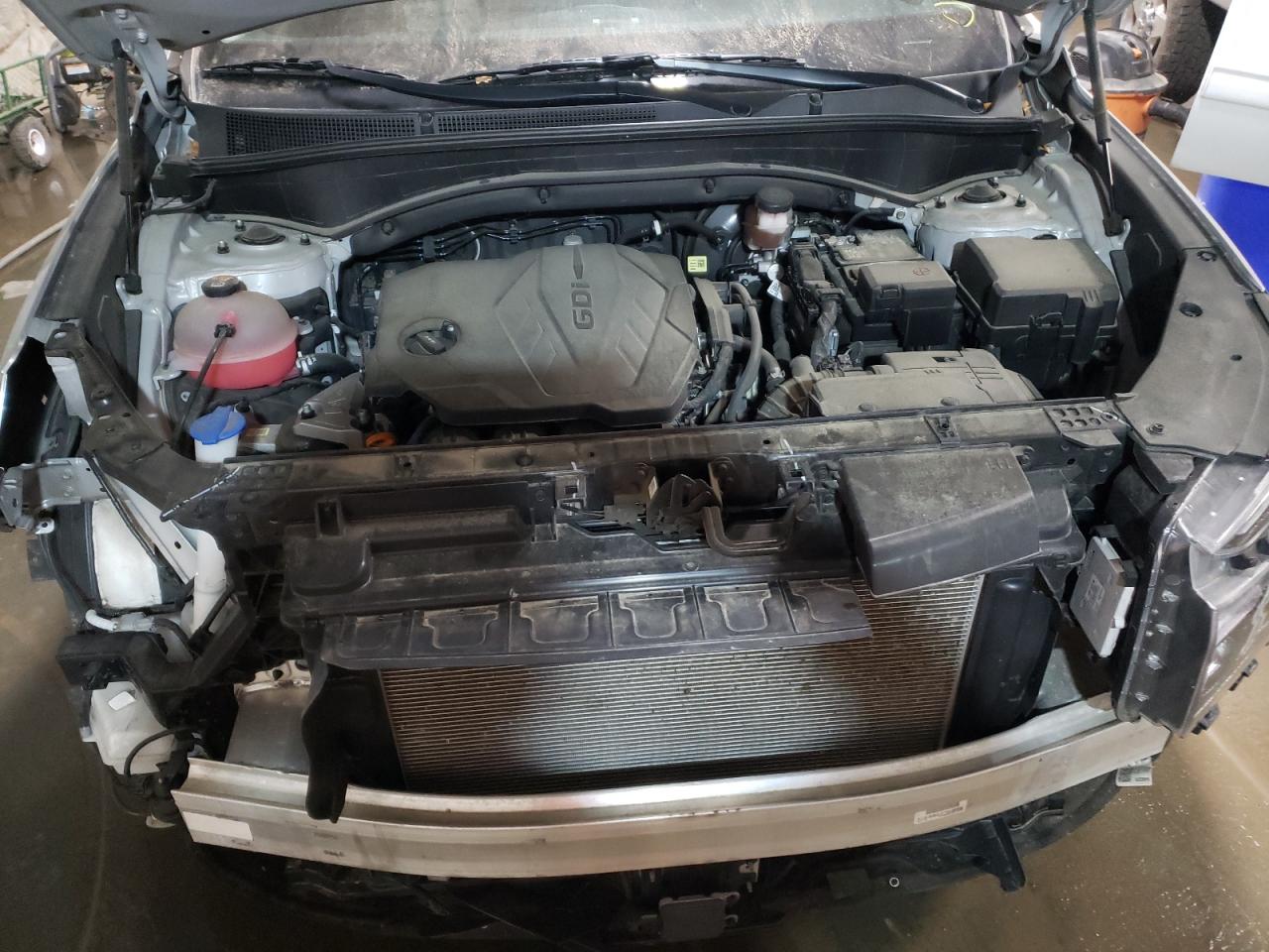 2021 Hyundai Santa Fe - Image 11