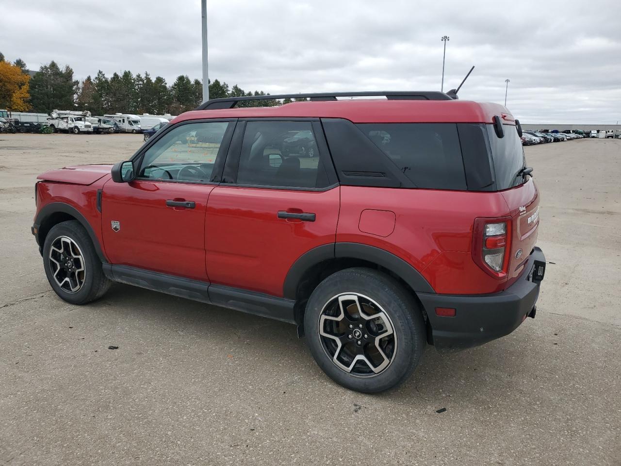2021 Ford Bronco - Image 2