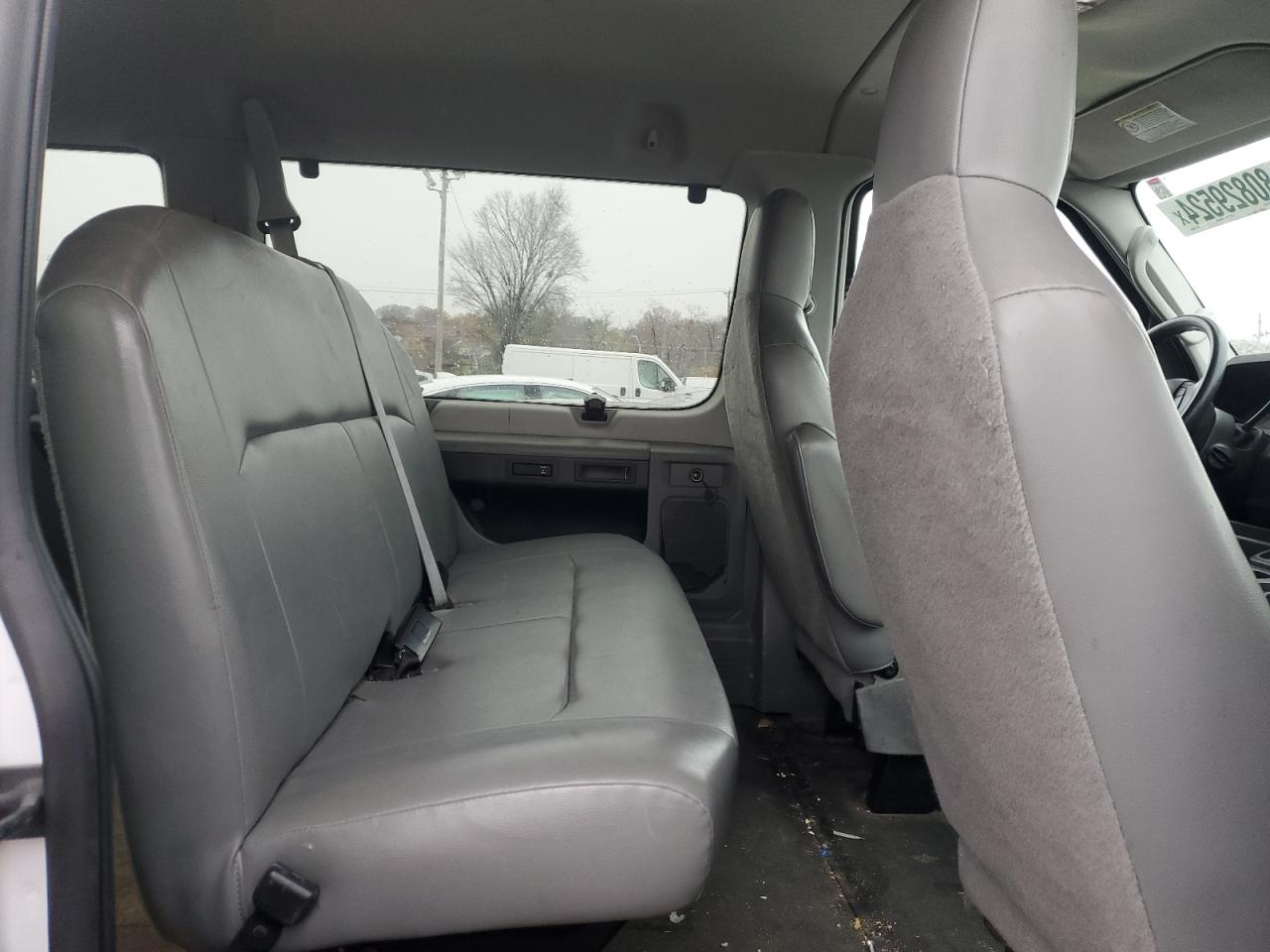 2011 Ford Econoline E350 Super Duty Wagon VIN: 1FBSS3BL8BDB39997 Lot: 80829524