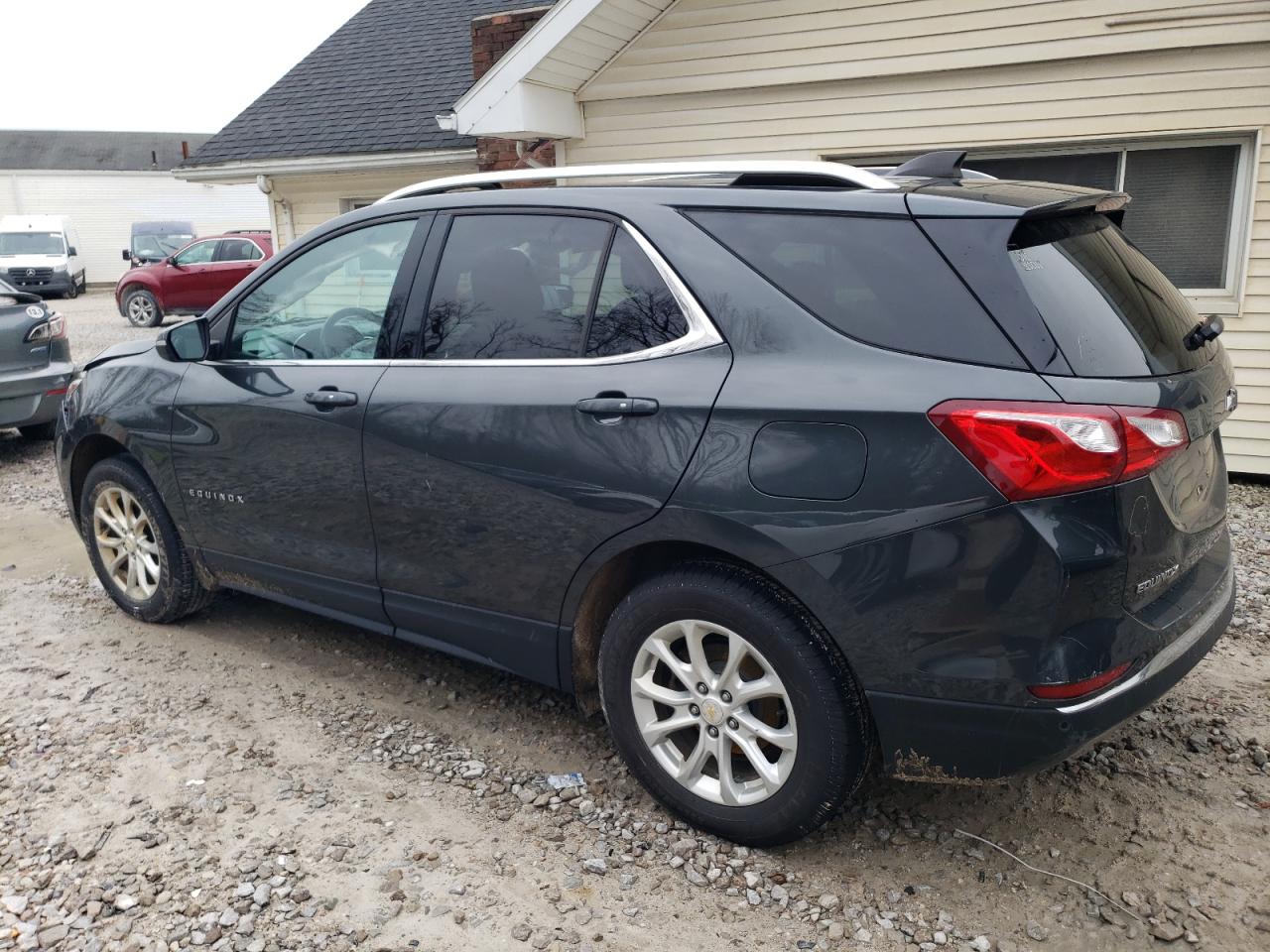 2018 Chevrolet Equinox - Image 2