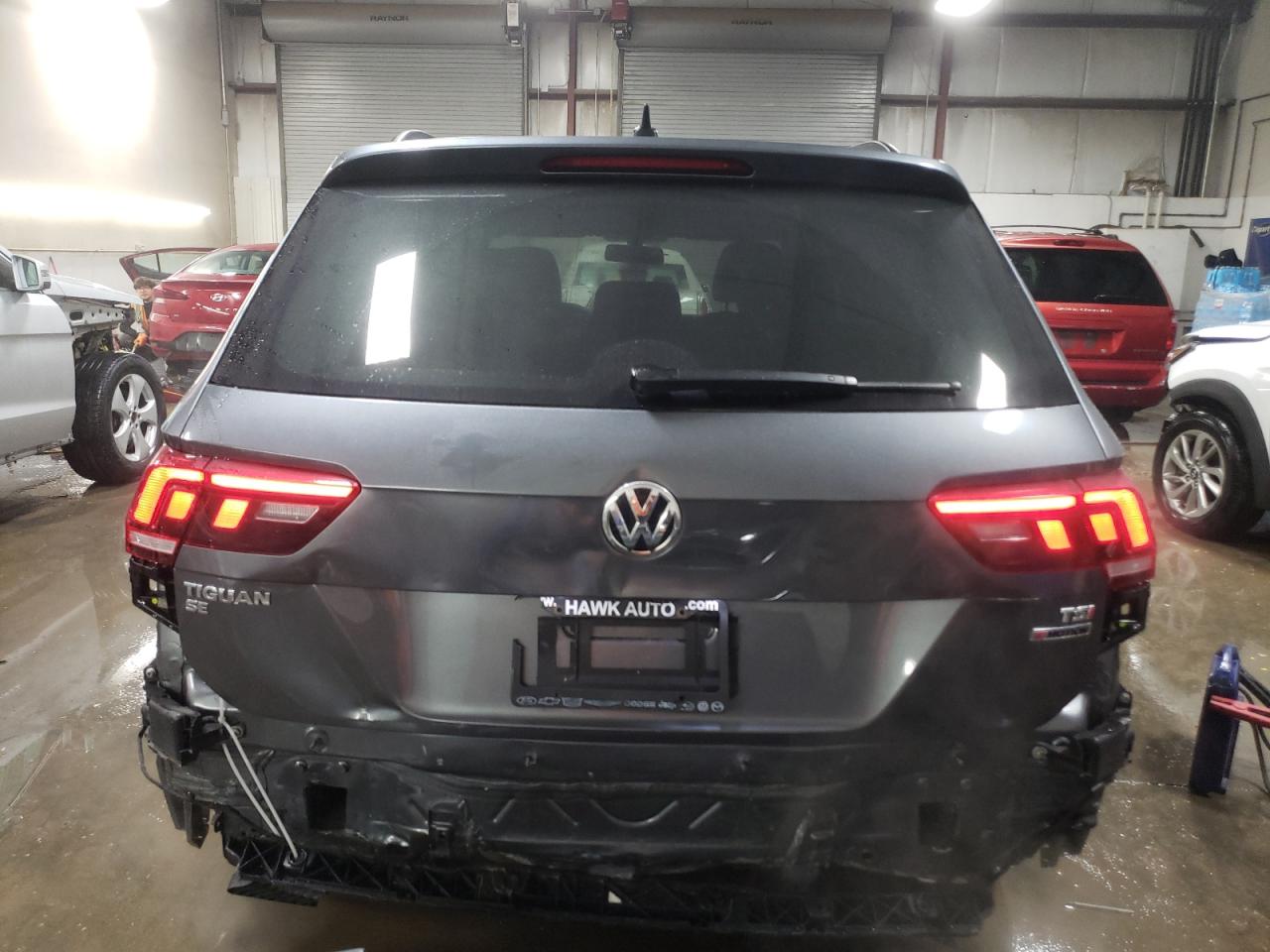 2018 Volkswagen Tiguan Se VIN: 3VV2B7AX7JM220792 Lot: 80335774