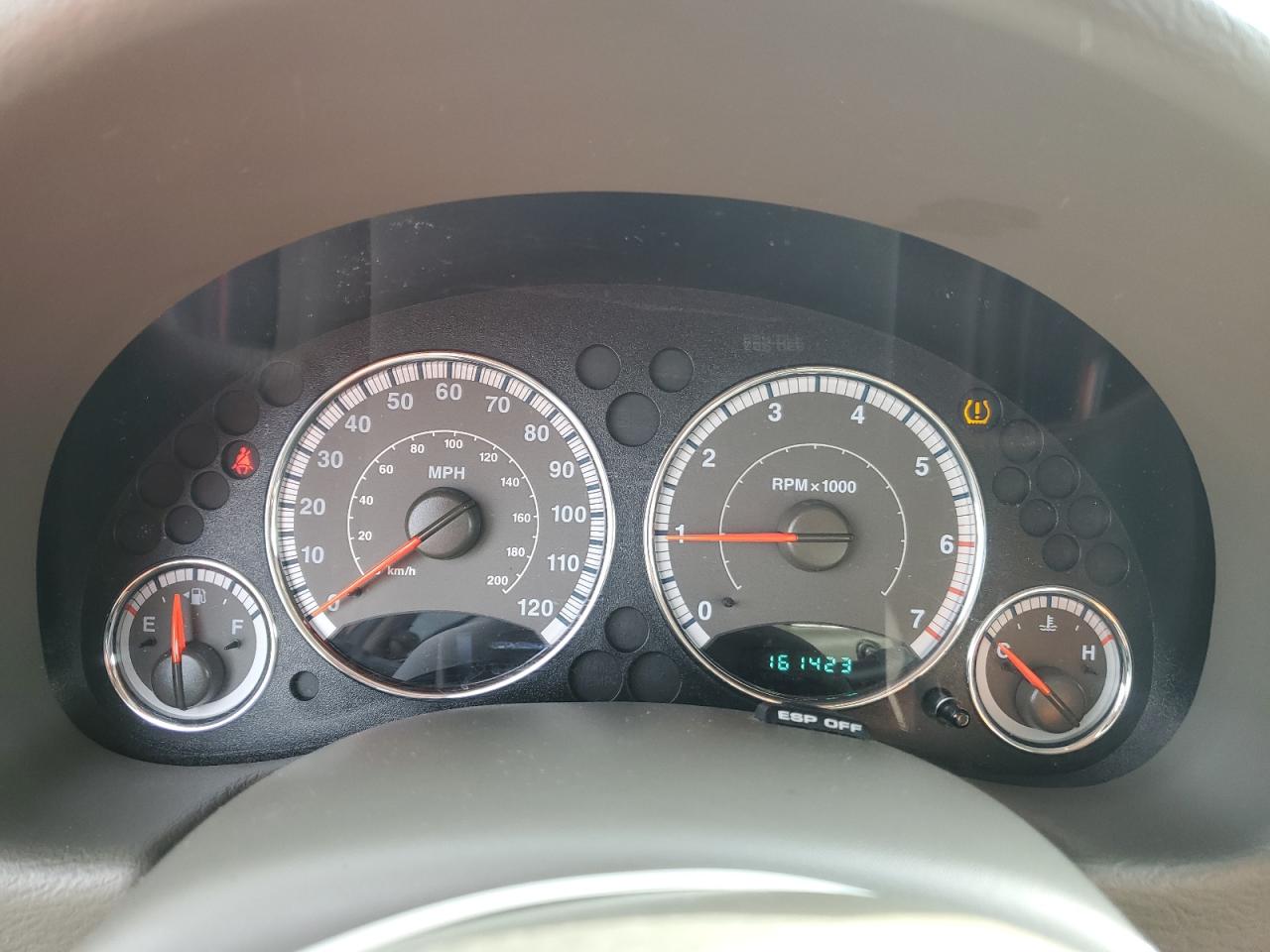 2006 Jeep Liberty (North America) - Image 9