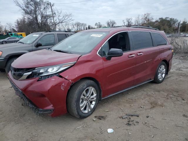  TOYOTA SIENNA 2022 Red