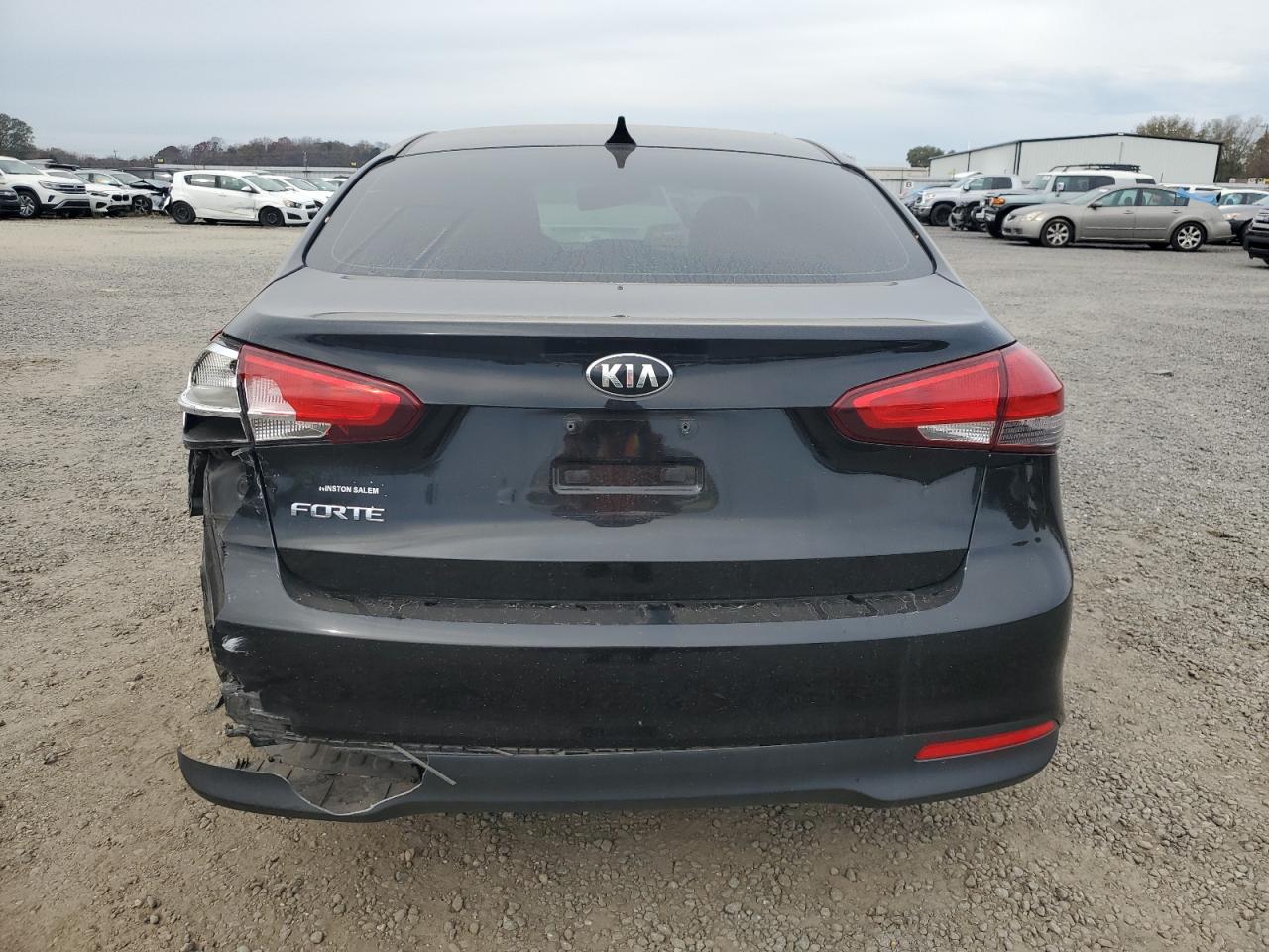 2017 Kia Forte Lx VIN: 3KPFK4A76HE072282 Lot: 79063494