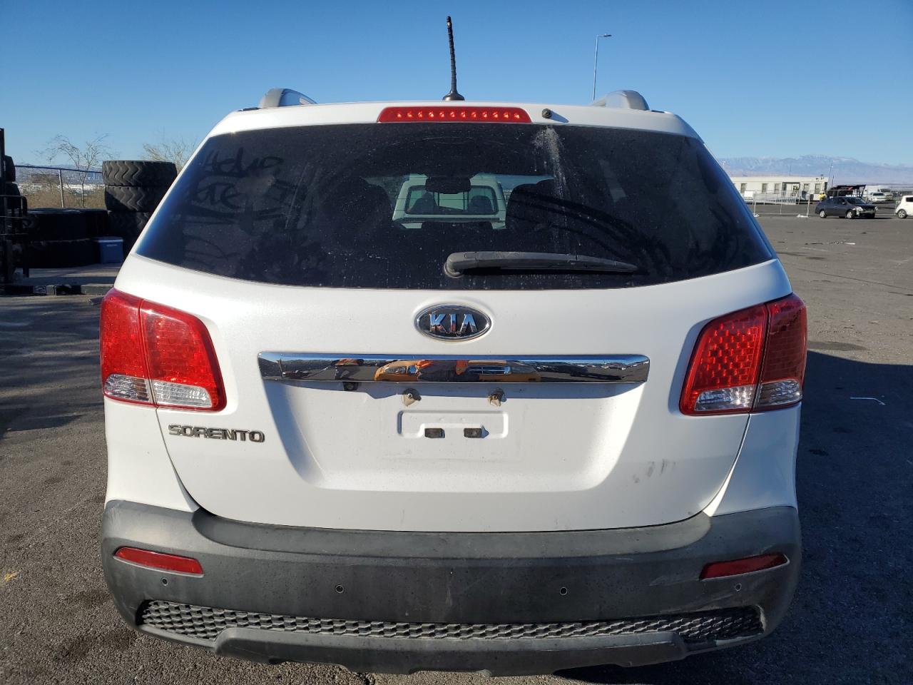 2011 Kia Sorento - Image 6