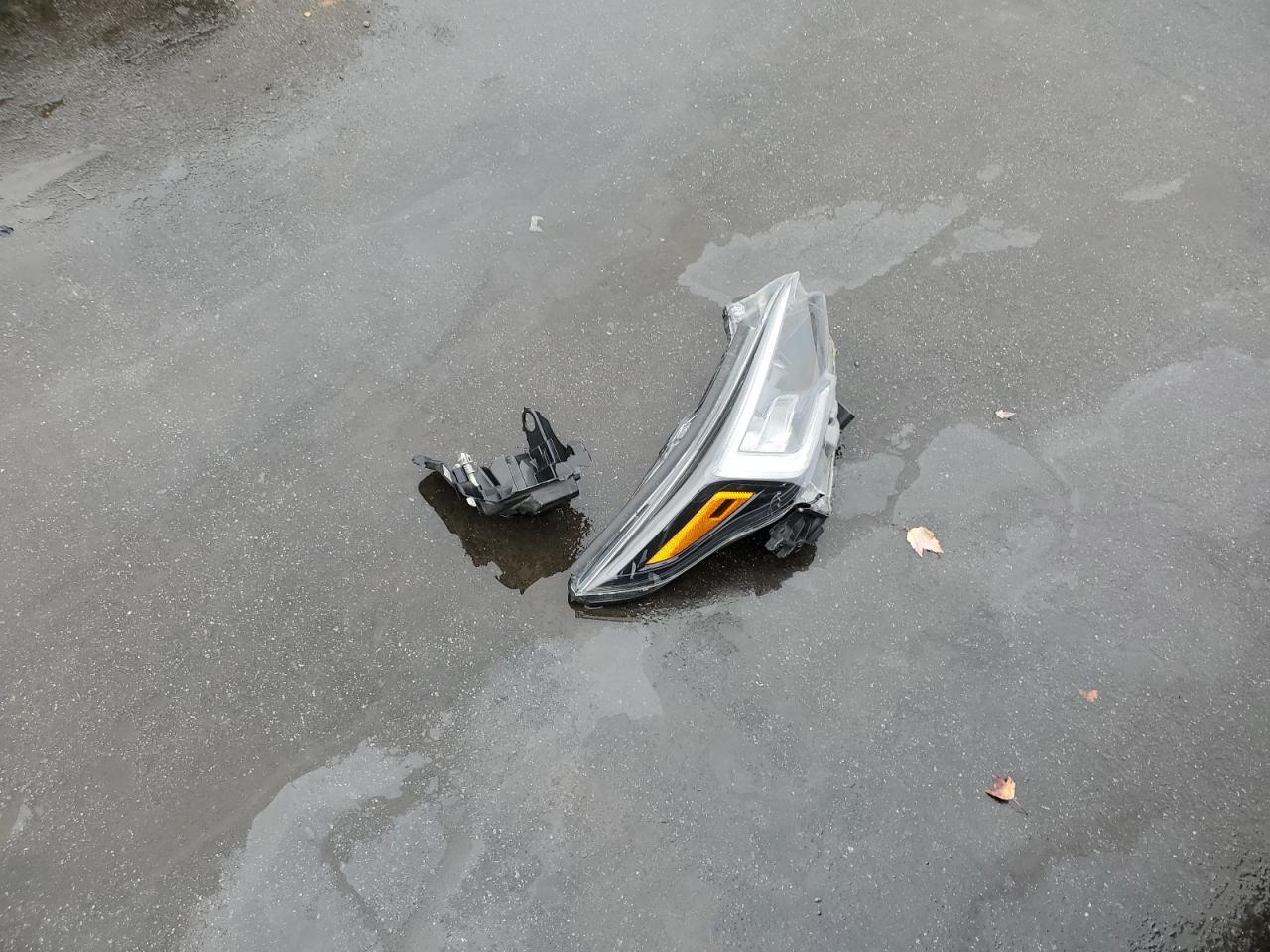 2020 Subaru Legacy - Image 12