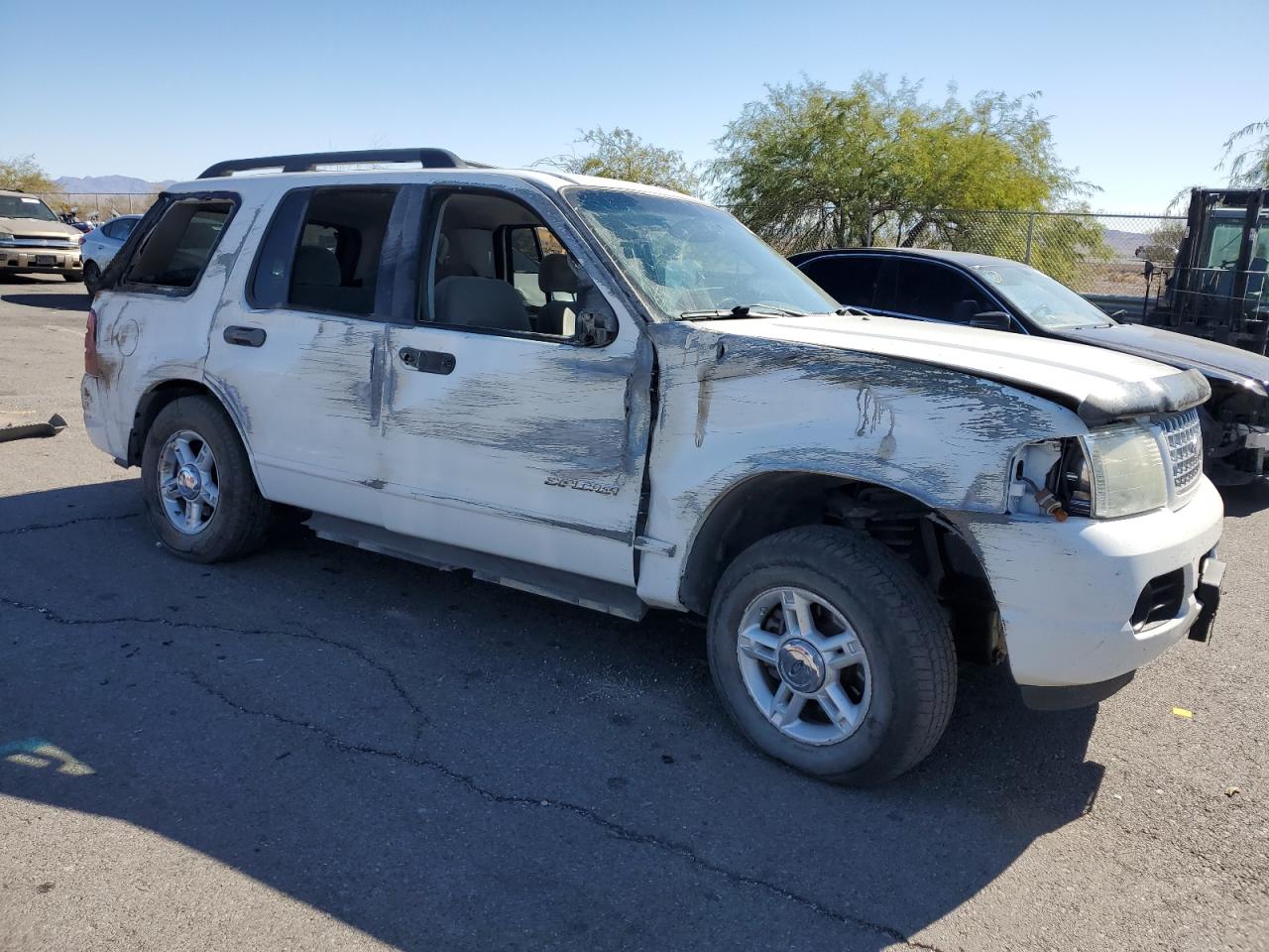2005 Ford Explorer - Image 4