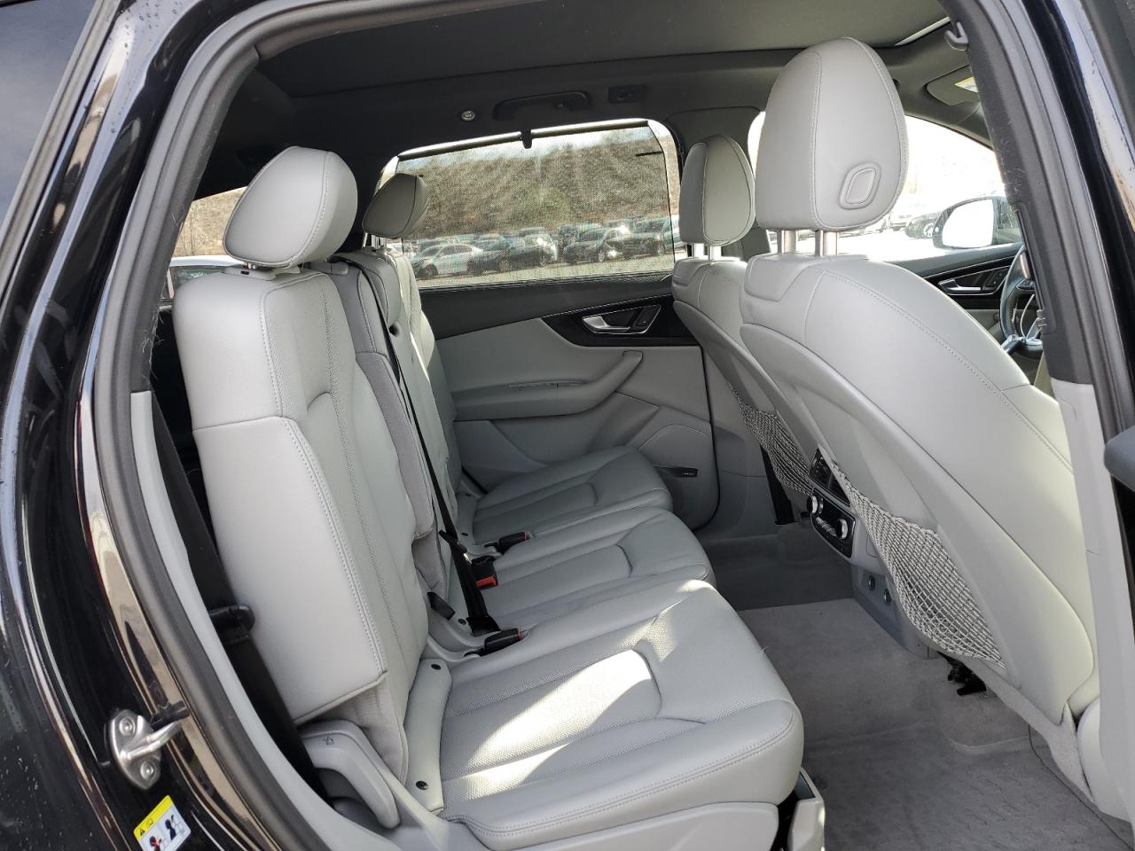 2018 Audi Q7 - Image 11