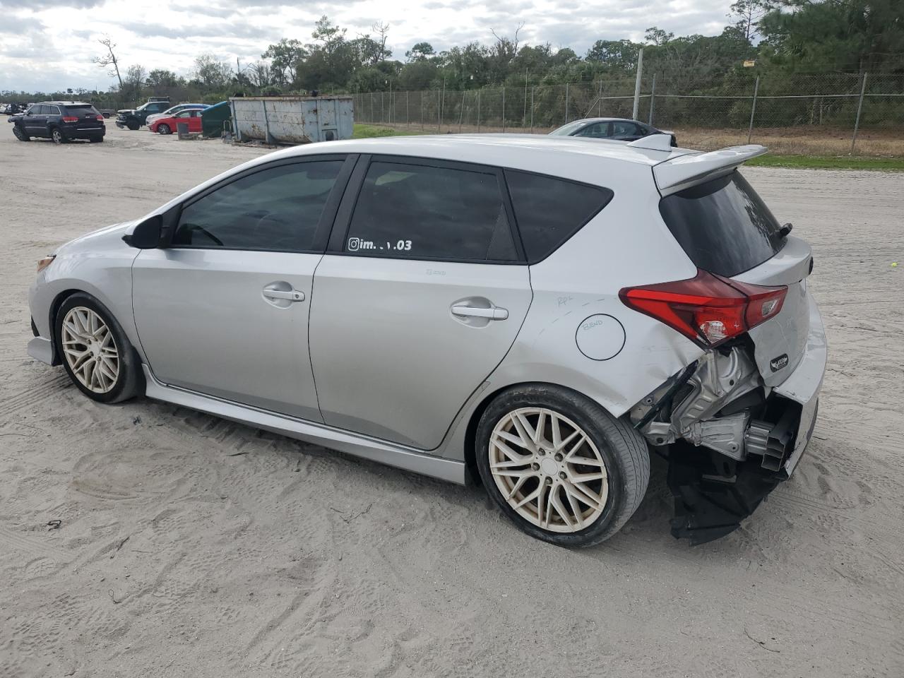 2018 Toyota Corolla - Image 2