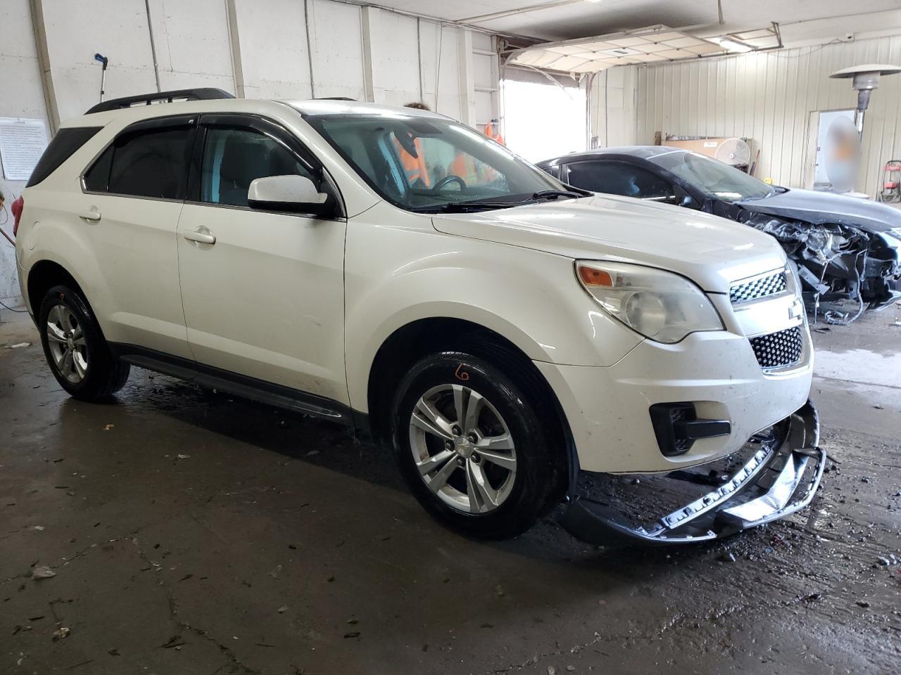 2014 Chevrolet Equinox - Image 4