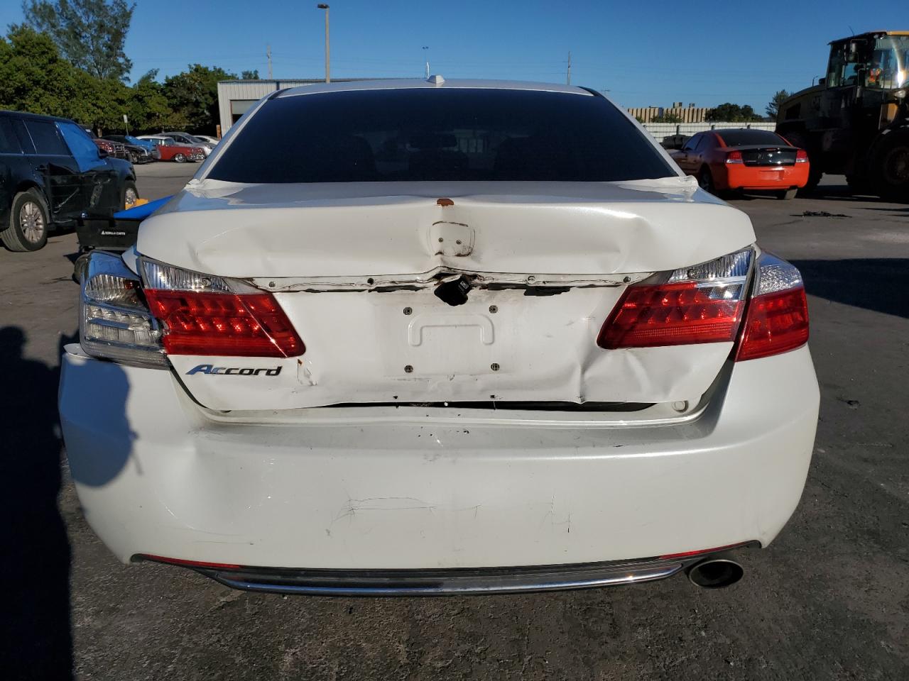 VIN 1HGCR2F8XDA175174 2013 HONDA ACCORD no.6