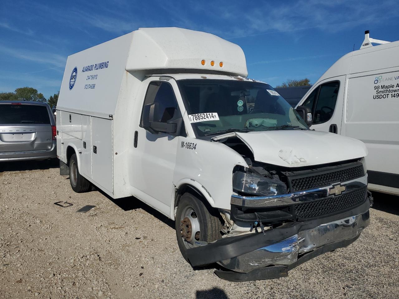 2011 Chevrolet Express - Image 1