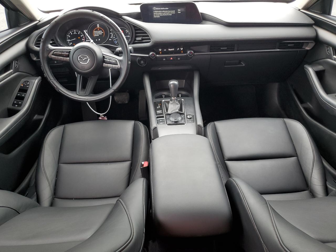 2021 Mazda 3 - Image 8