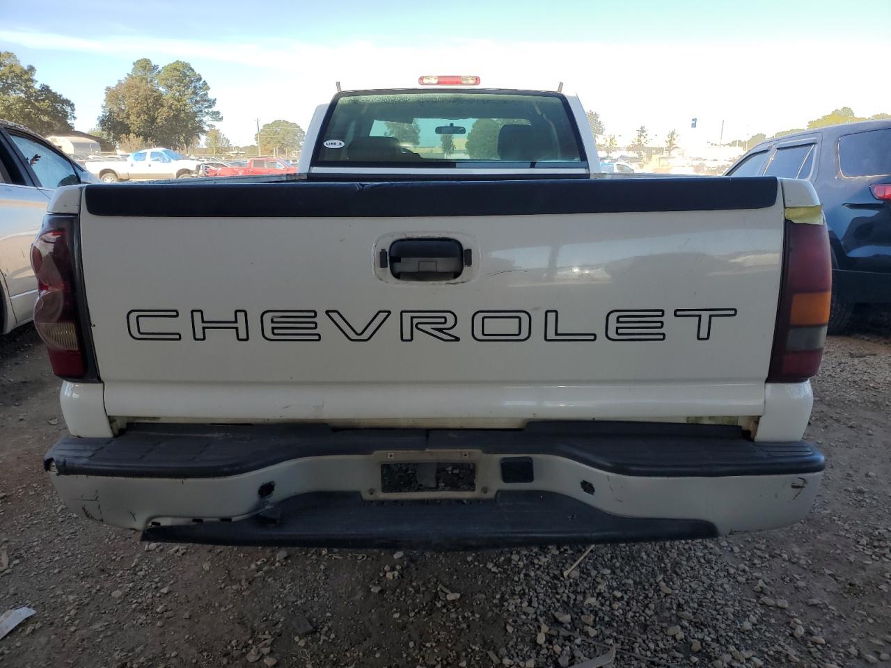 2006 Chevrolet Silverado - Image 6